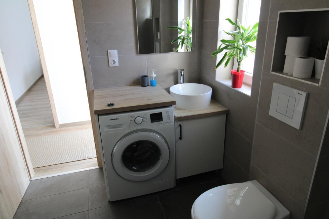 Garden Apartman House Apartment Beci Exterior foto