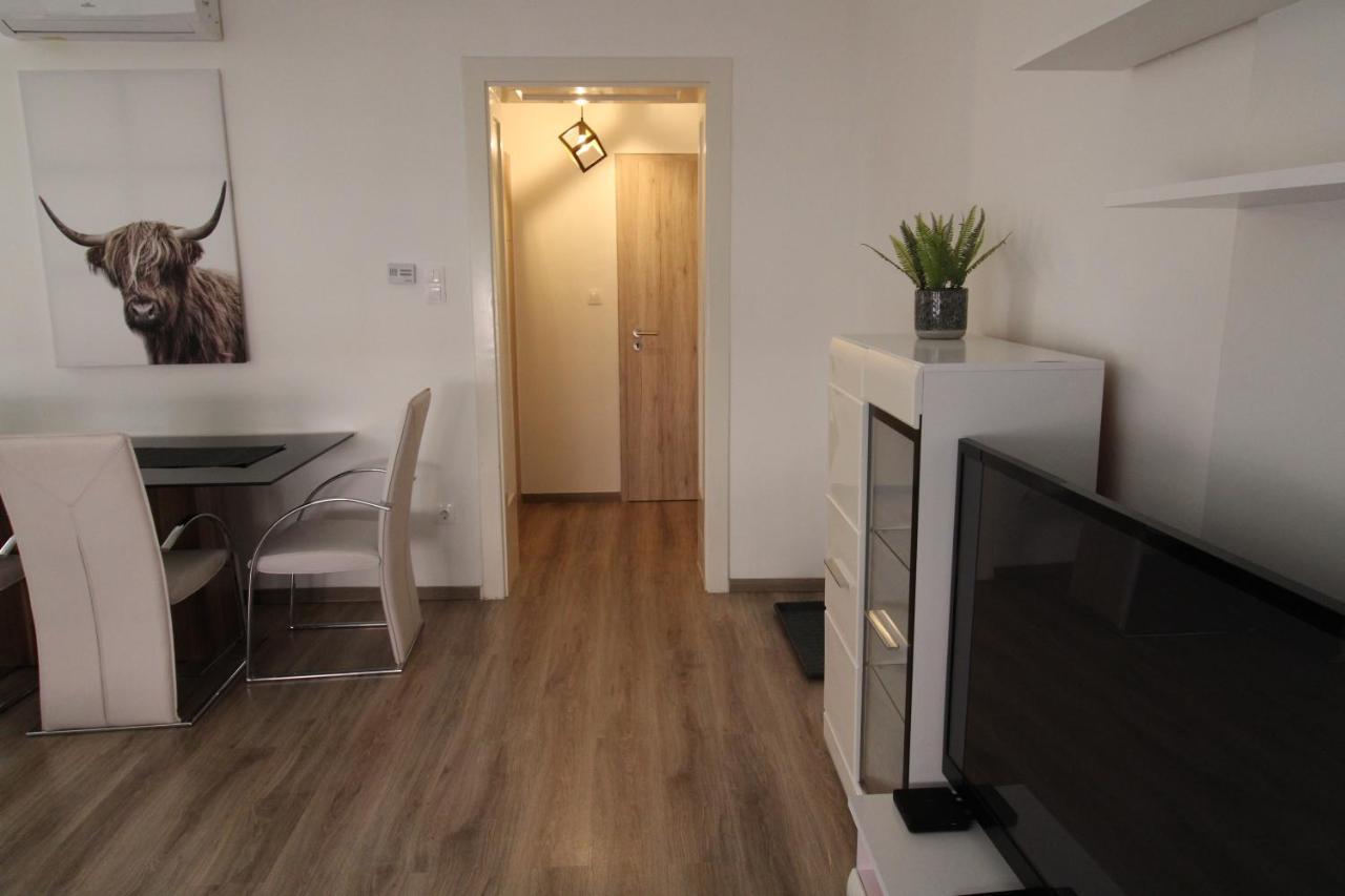 Garden Apartman House Apartment Beci Exterior foto